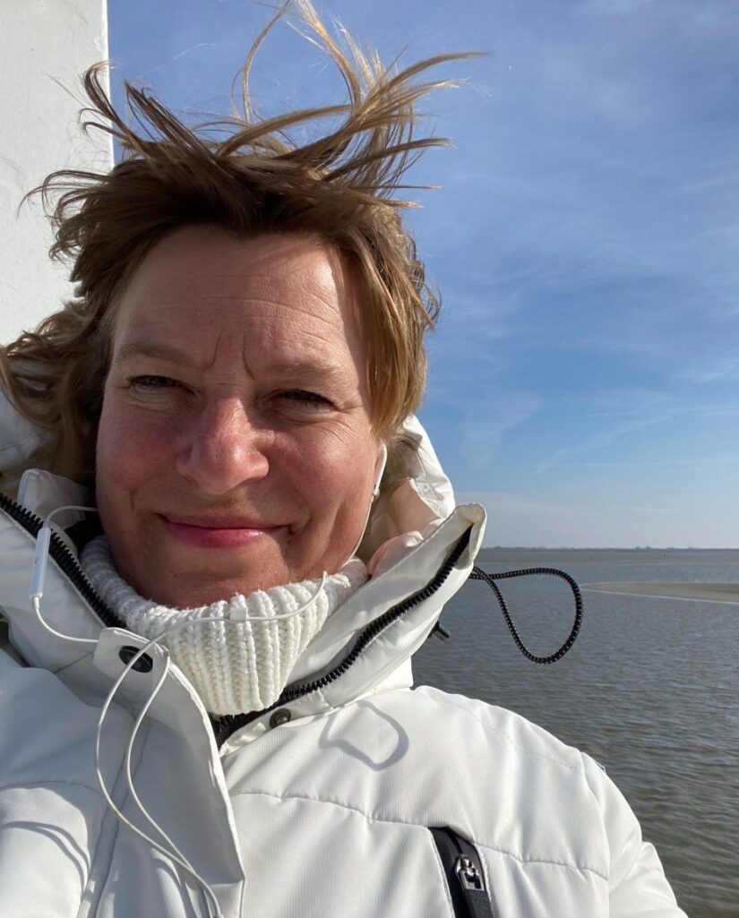 Chandra Louise Schreinemachers interview me-time